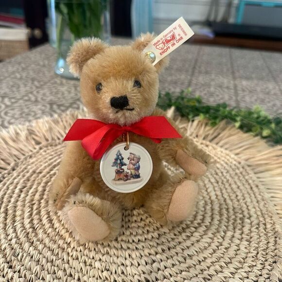 Steiff Bear Exclusive‎ for M.I Hummel First Issue 1998 Vintage Teddy Bear 996535 - Picture 1 of 10